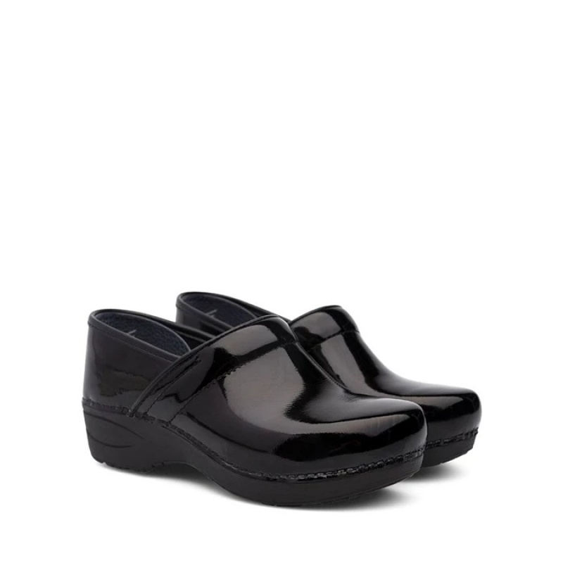 Black Dansko Work Xp 2.0 Leather Women's Clogs | YITOER-835