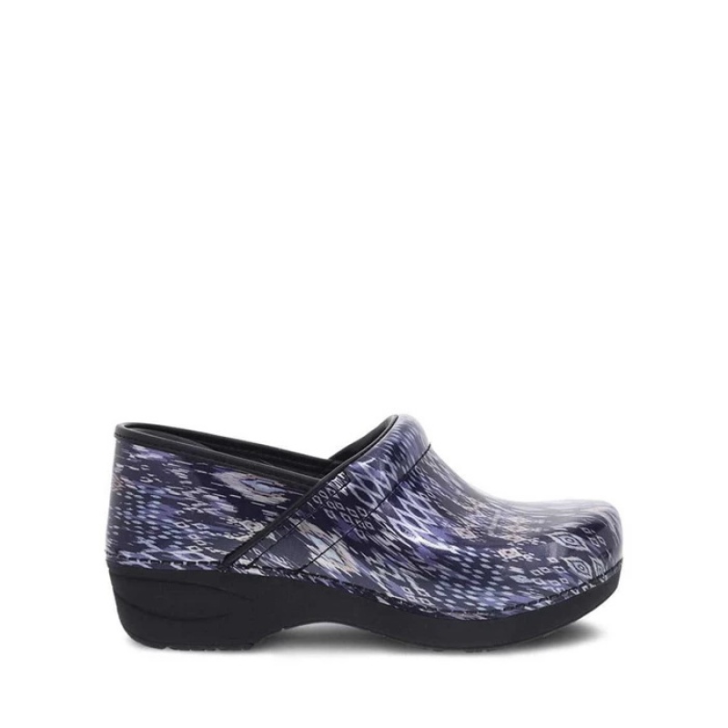 Navy Dansko Slip On Xp 2.0 Memory Foam Women's Clogs | BAXDCE-592